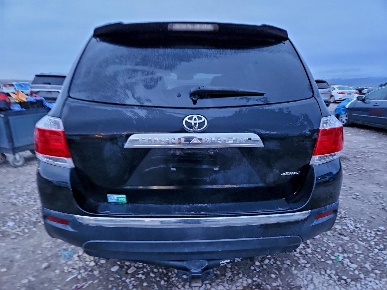 2011 TOYOTA HIGHLANDER LIMITED photo 6