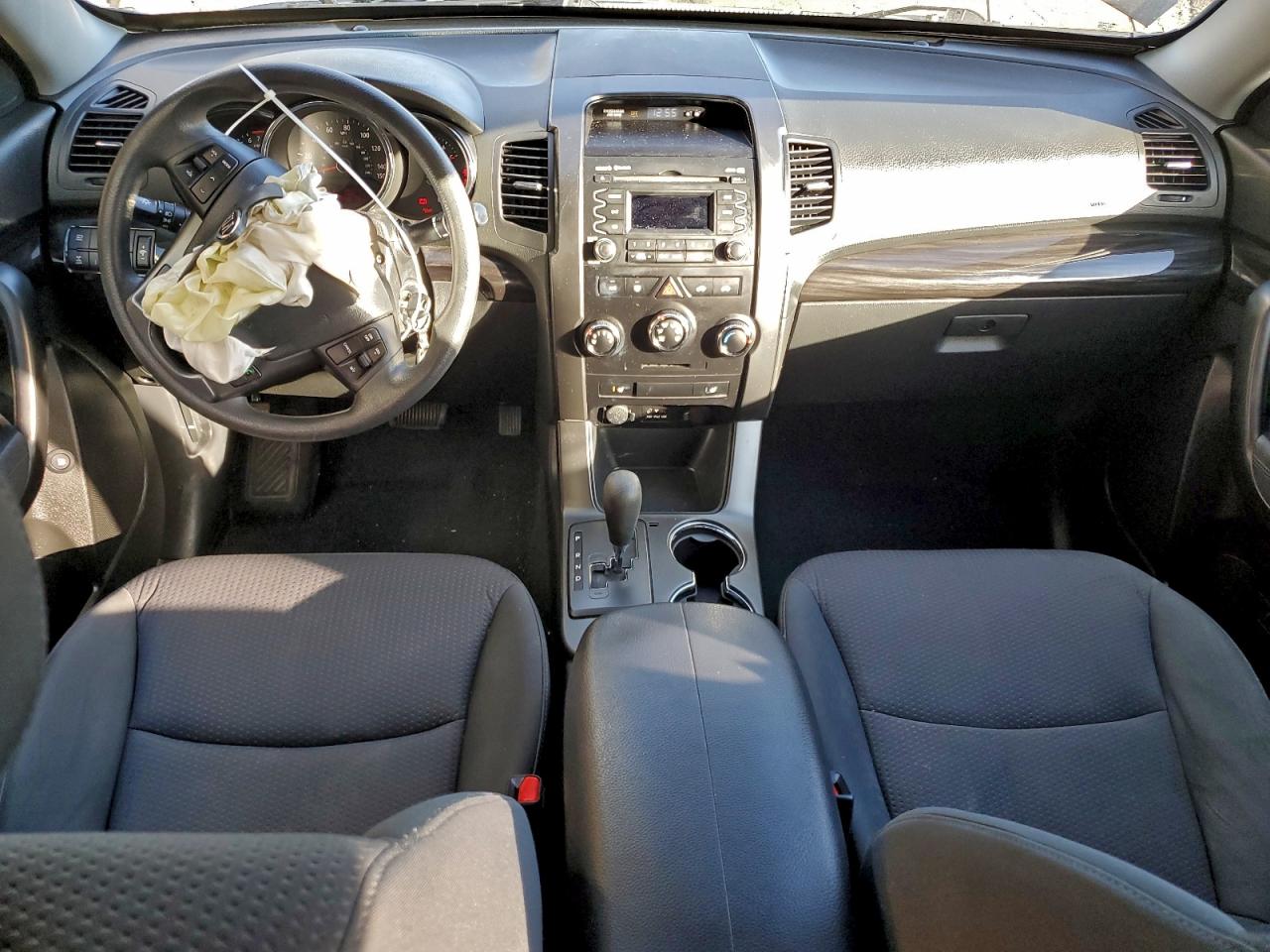 2011 KIA SORENTO LX photo 8