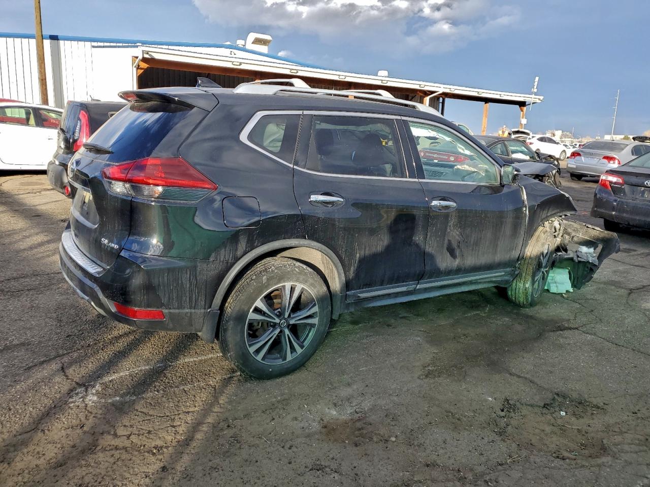 2018 NISSAN ROGUE S photo 3