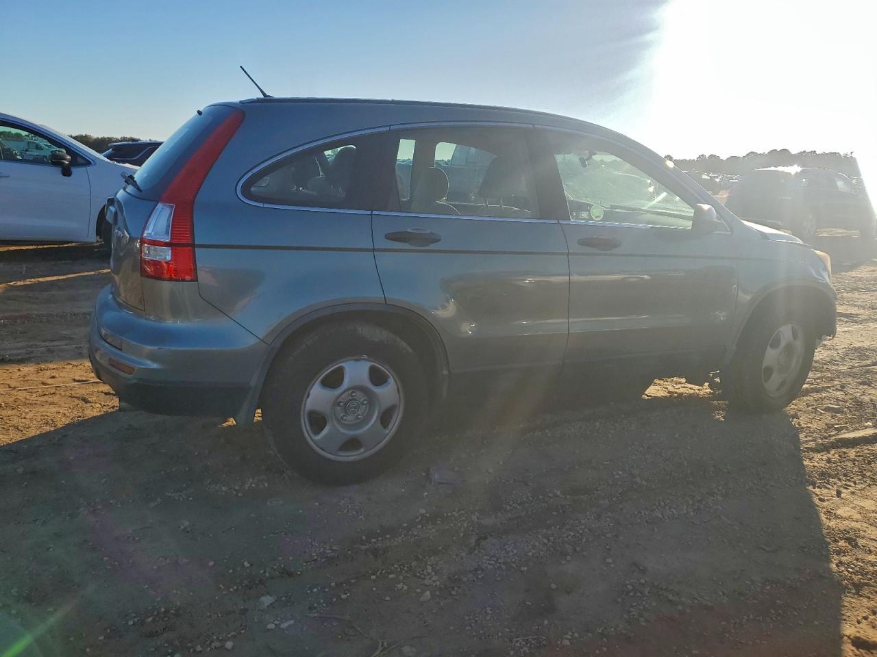 2011 HONDA CR-V LX photo 3
