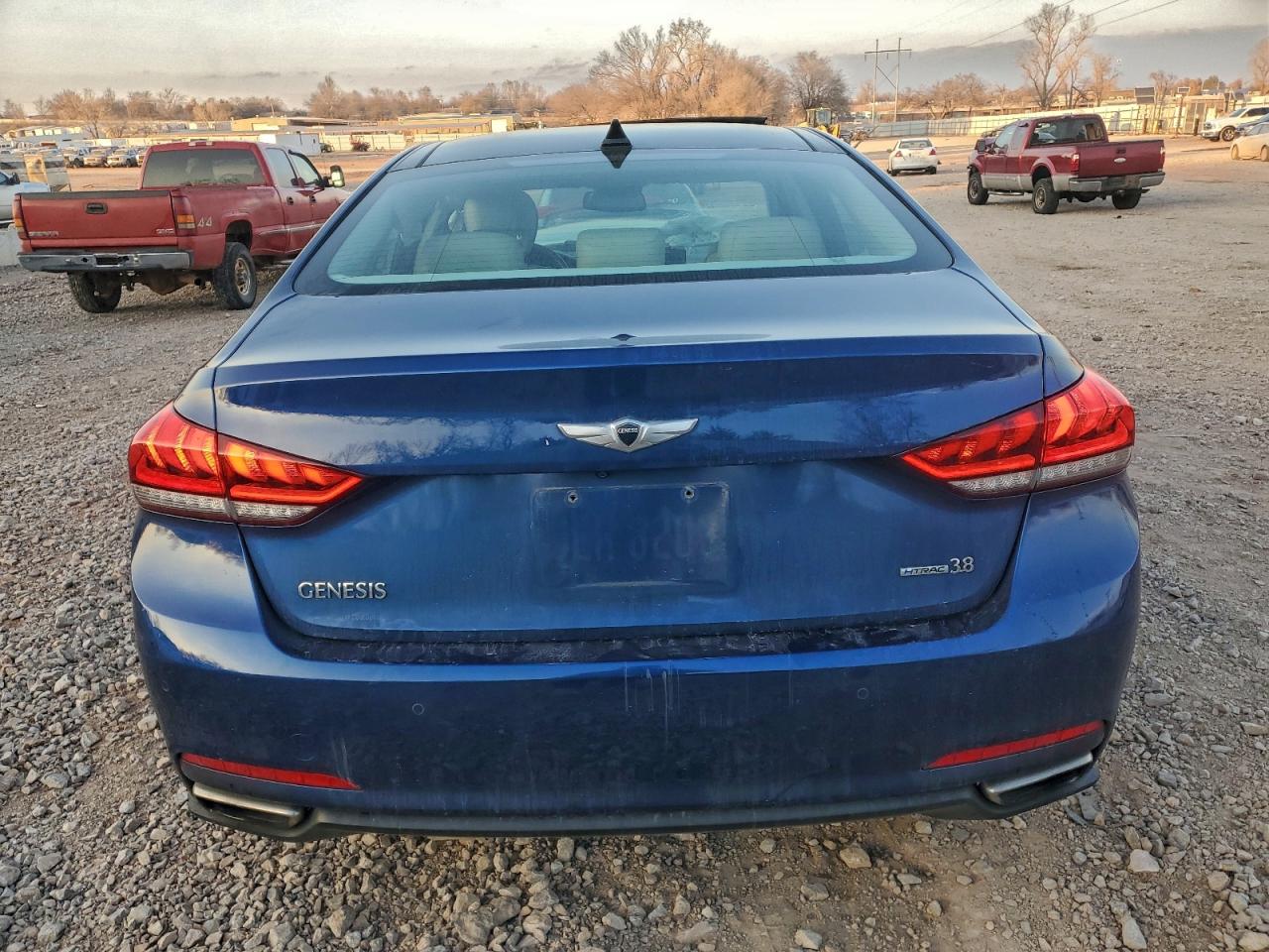 2015 HYUNDAI GENESIS 3.8L photo 6
