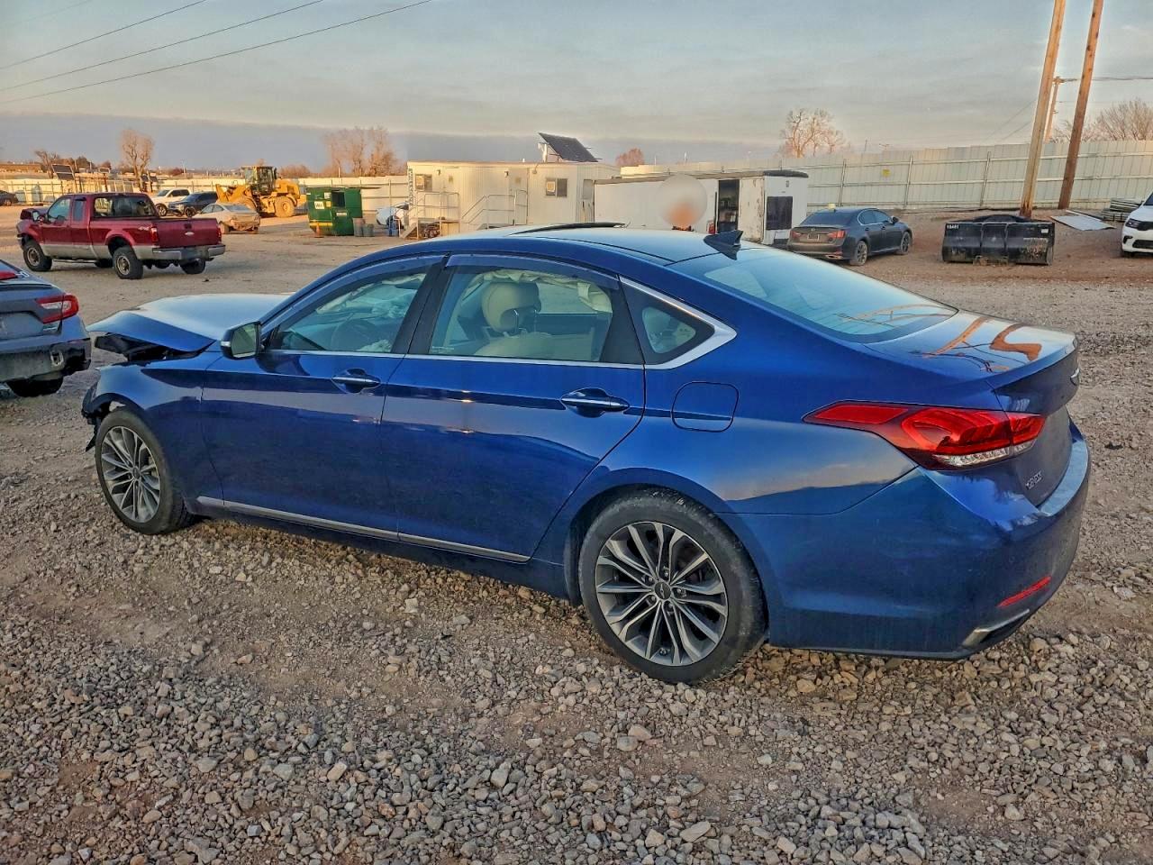 2015 HYUNDAI GENESIS 3.8L photo 2