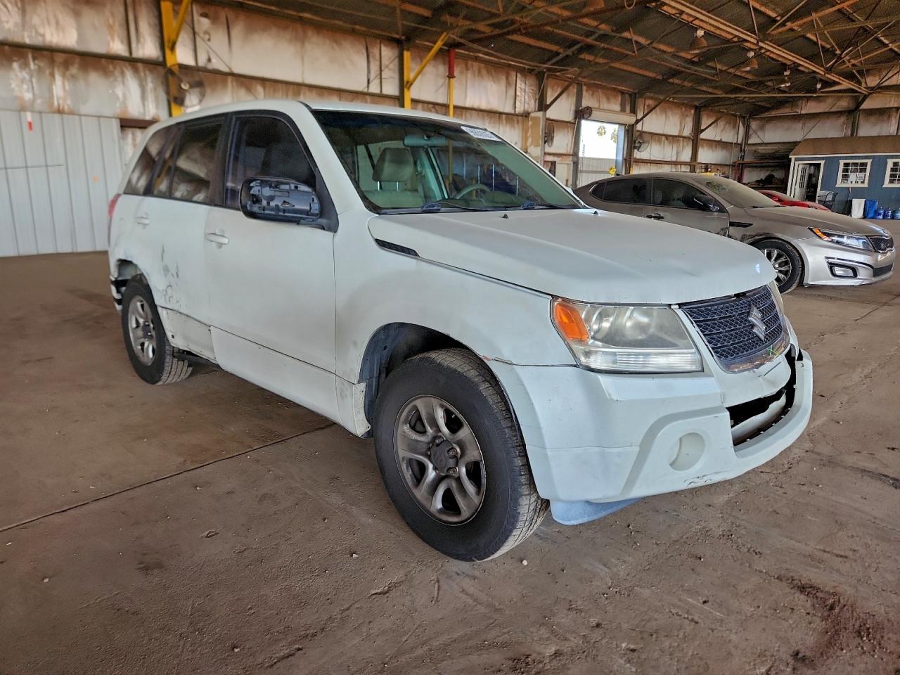 2010 SUZUKI GRAND VITARA PREMIUM photo 4