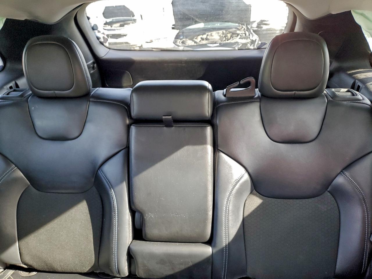 2021 JEEP CHEROKEE LATITUDE PLUS photo 10
