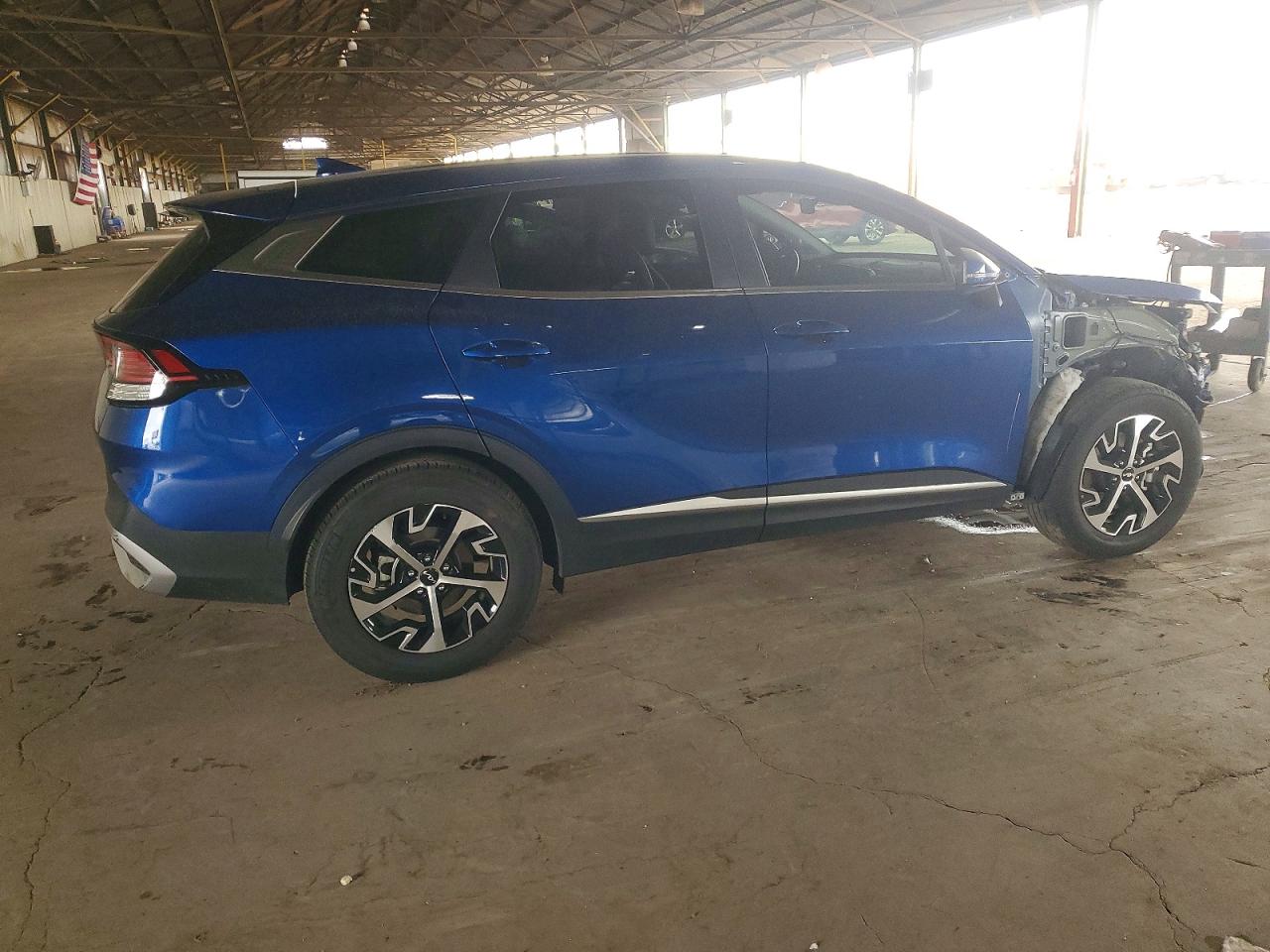 2023 KIA SPORTAGE EX photo 3