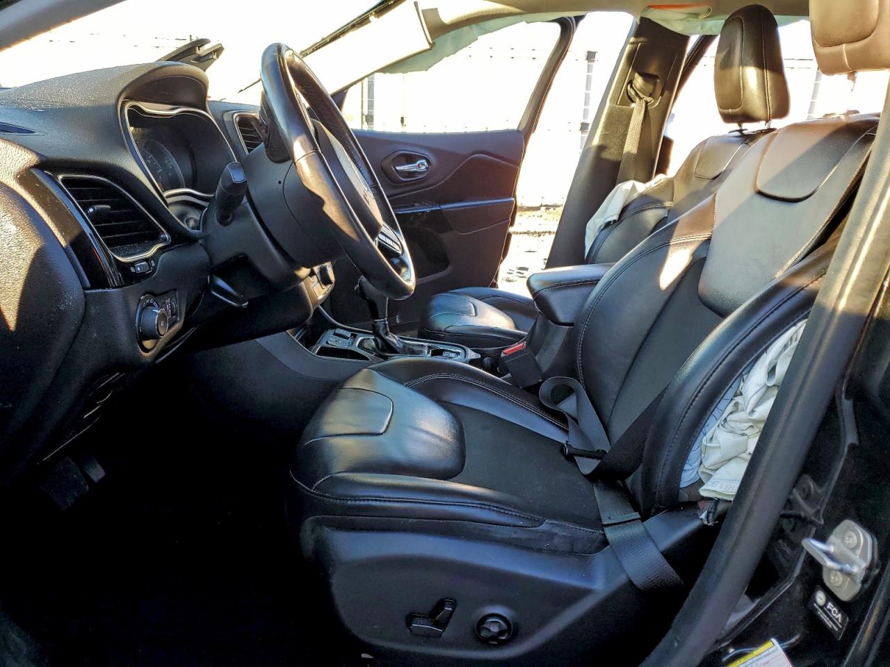 2021 JEEP CHEROKEE LATITUDE PLUS photo 7