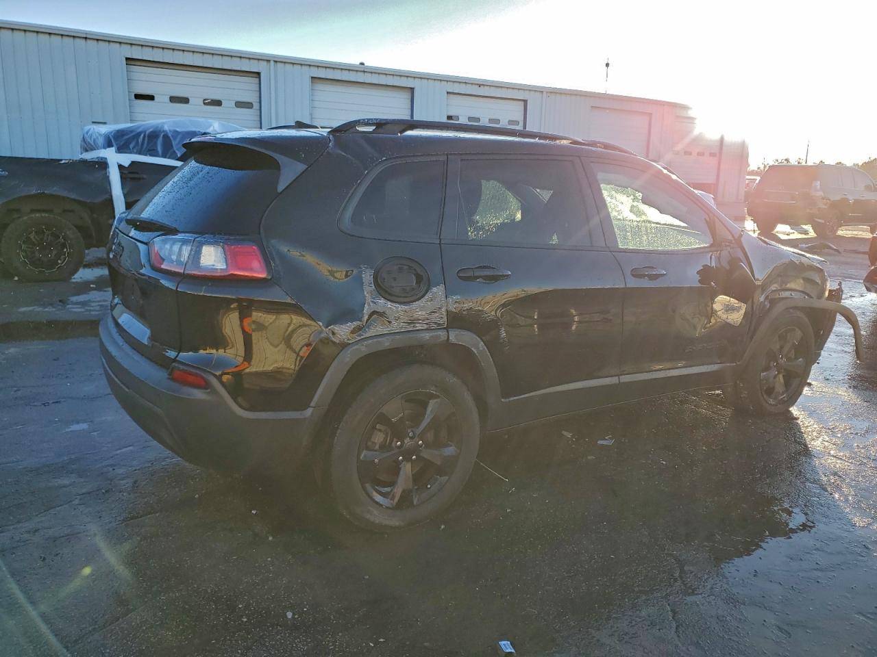 2021 JEEP CHEROKEE LATITUDE PLUS photo 3