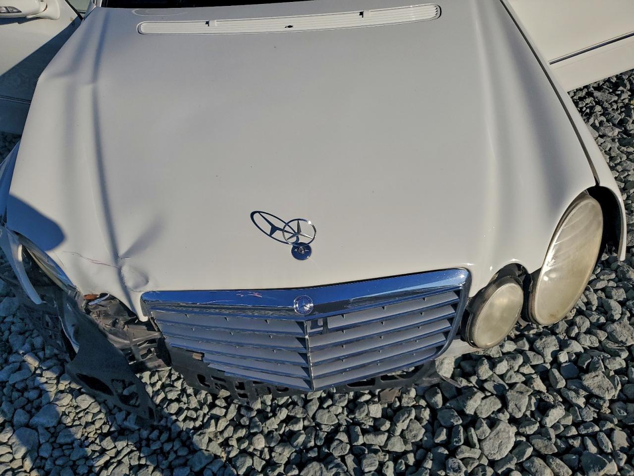 2009 MERCEDES-BENZ E 350 photo 11