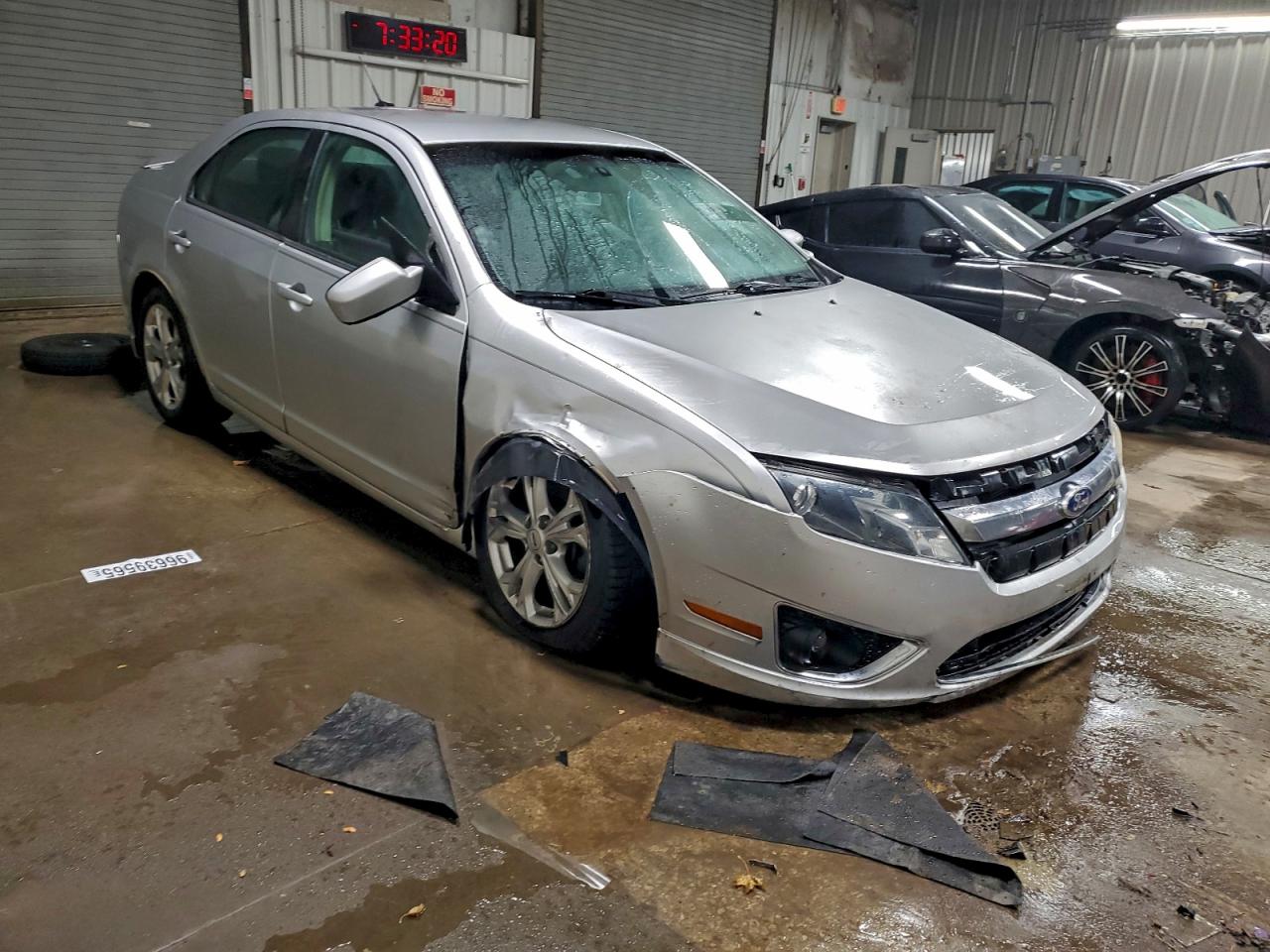 2012 FORD FUSION SE photo 4