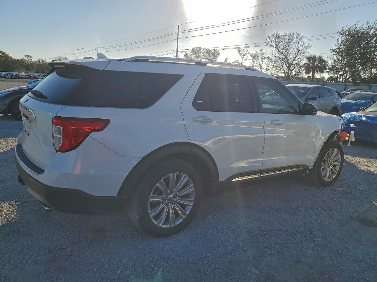 2020 FORD EXPLORER LIMITED photo 3