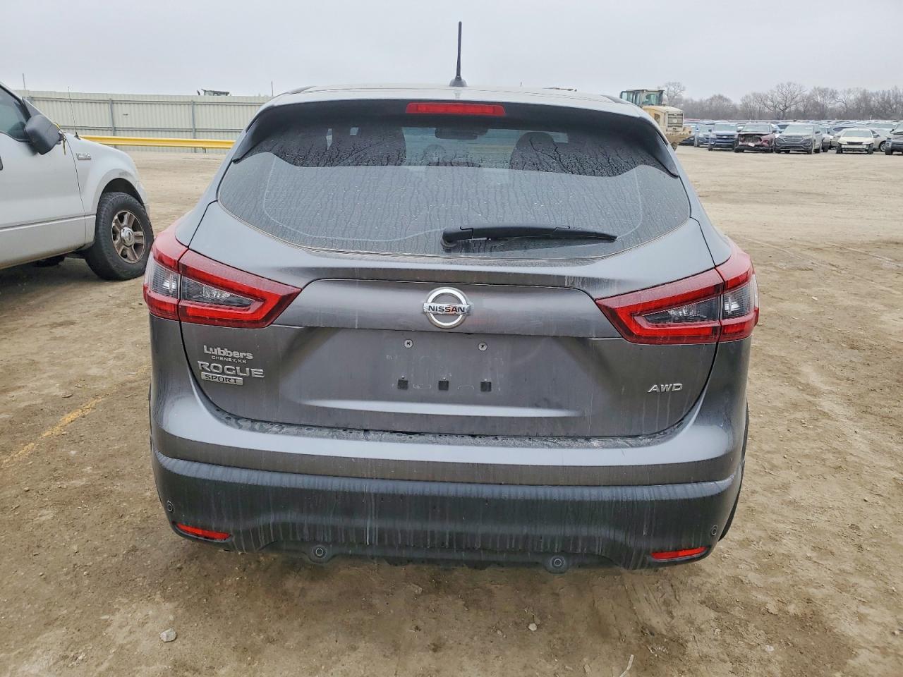 2020 NISSAN ROGUE SPORT S photo 6