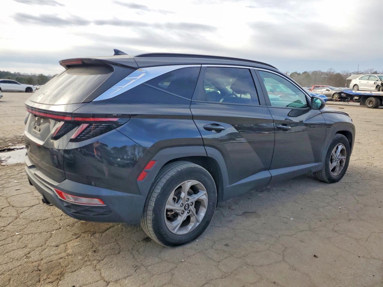 2022 HYUNDAI TUCSON SEL photo 3