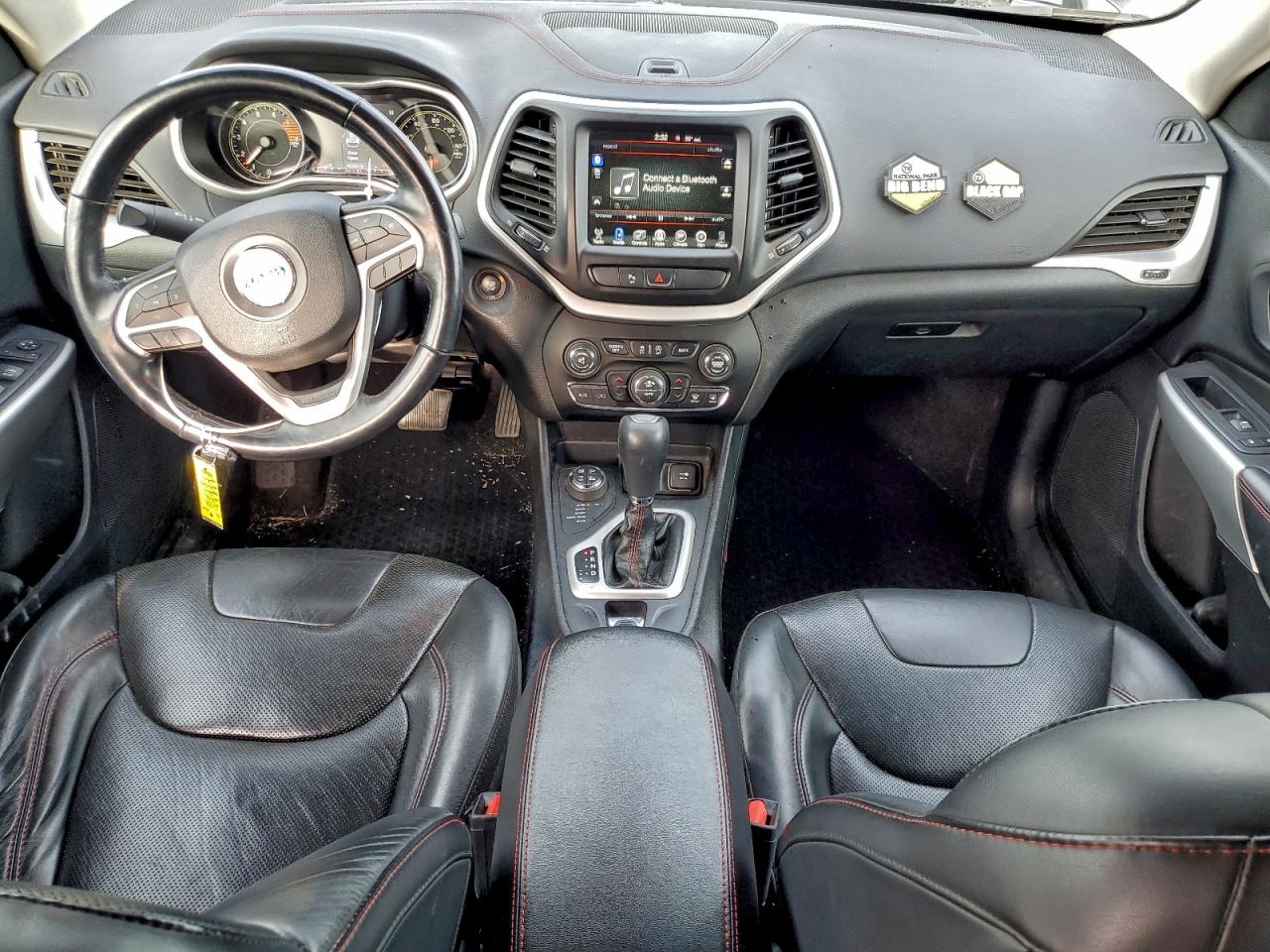 2018 JEEP CHEROKEE TRAILHAWK photo 8