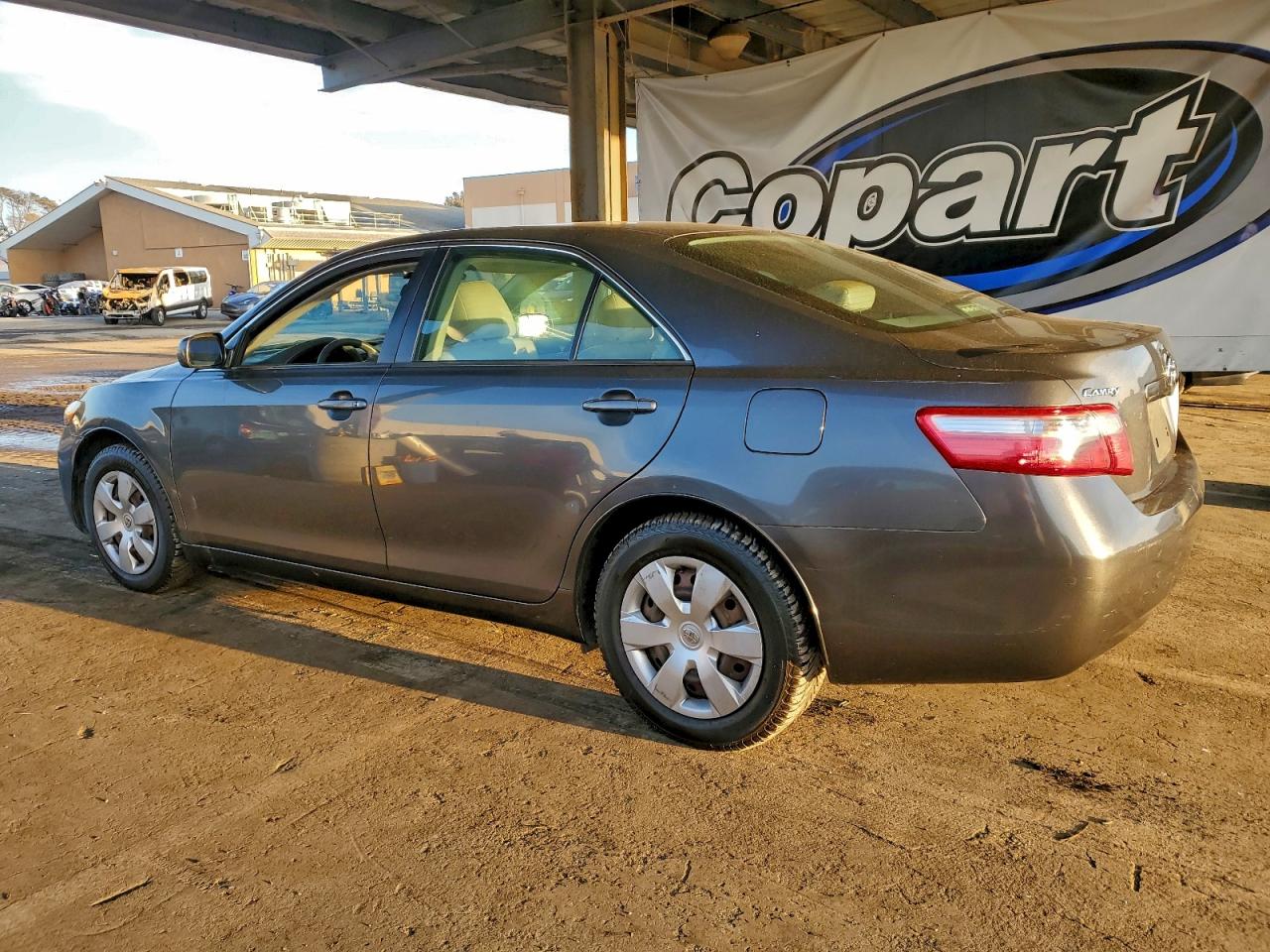 2007 TOYOTA CAMRY CE photo 2