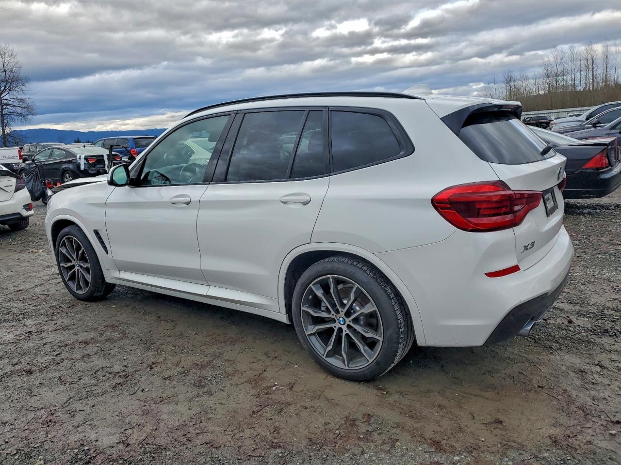 2020 BMW X3 SDRIVE30I photo 2