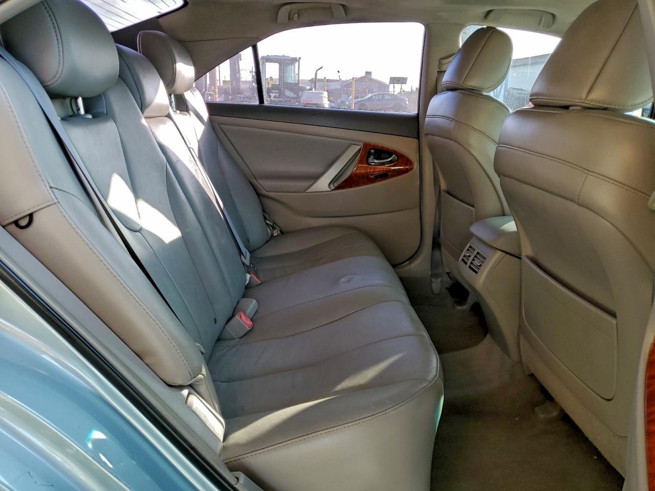 2009 TOYOTA CAMRY BASE photo 10