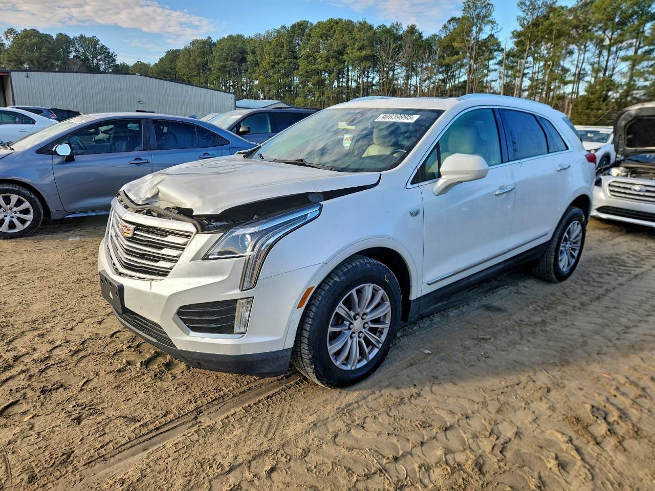 2017 CADILLAC XT5