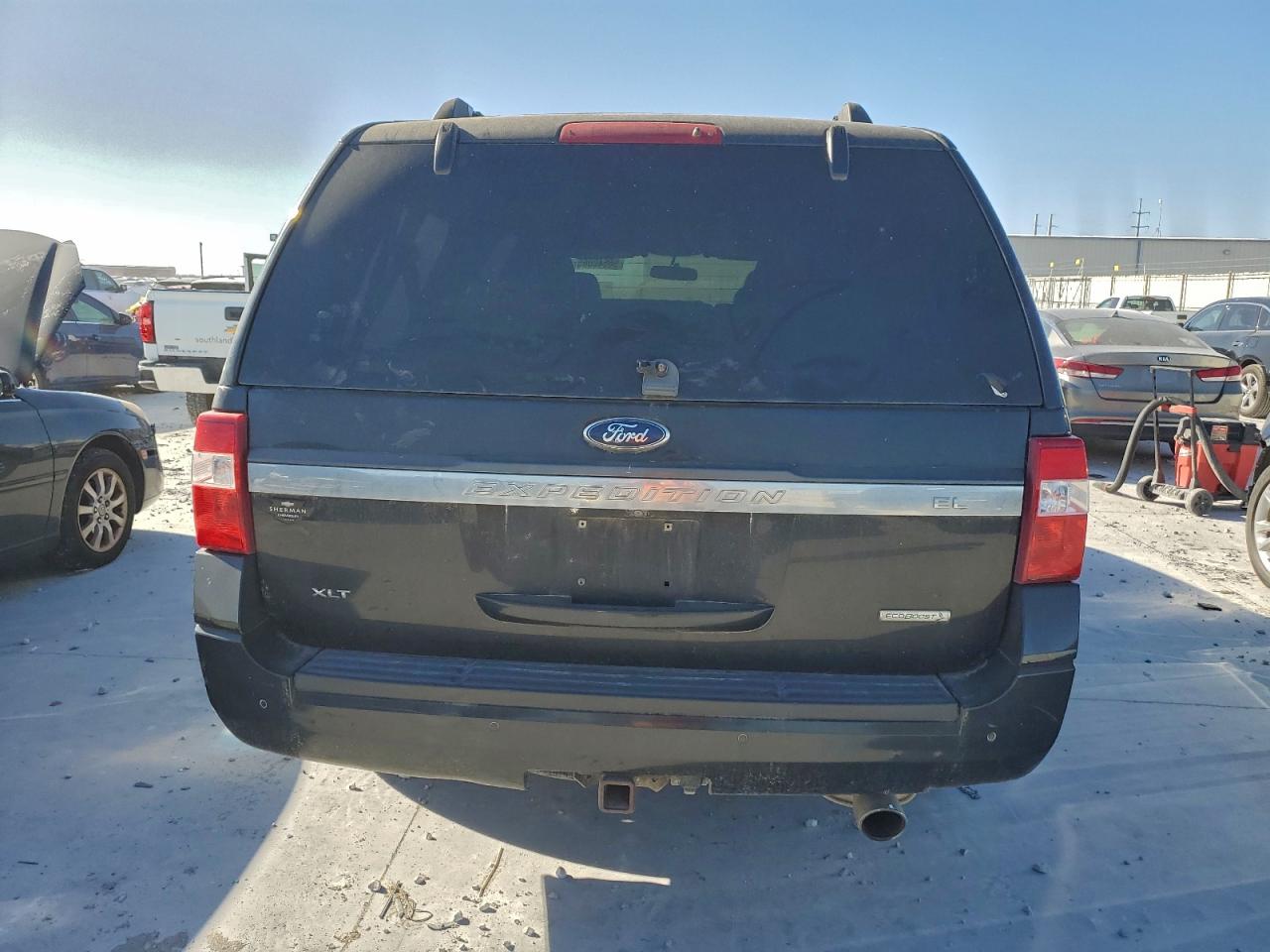 2015 FORD EXPEDITION EL XLT photo 6