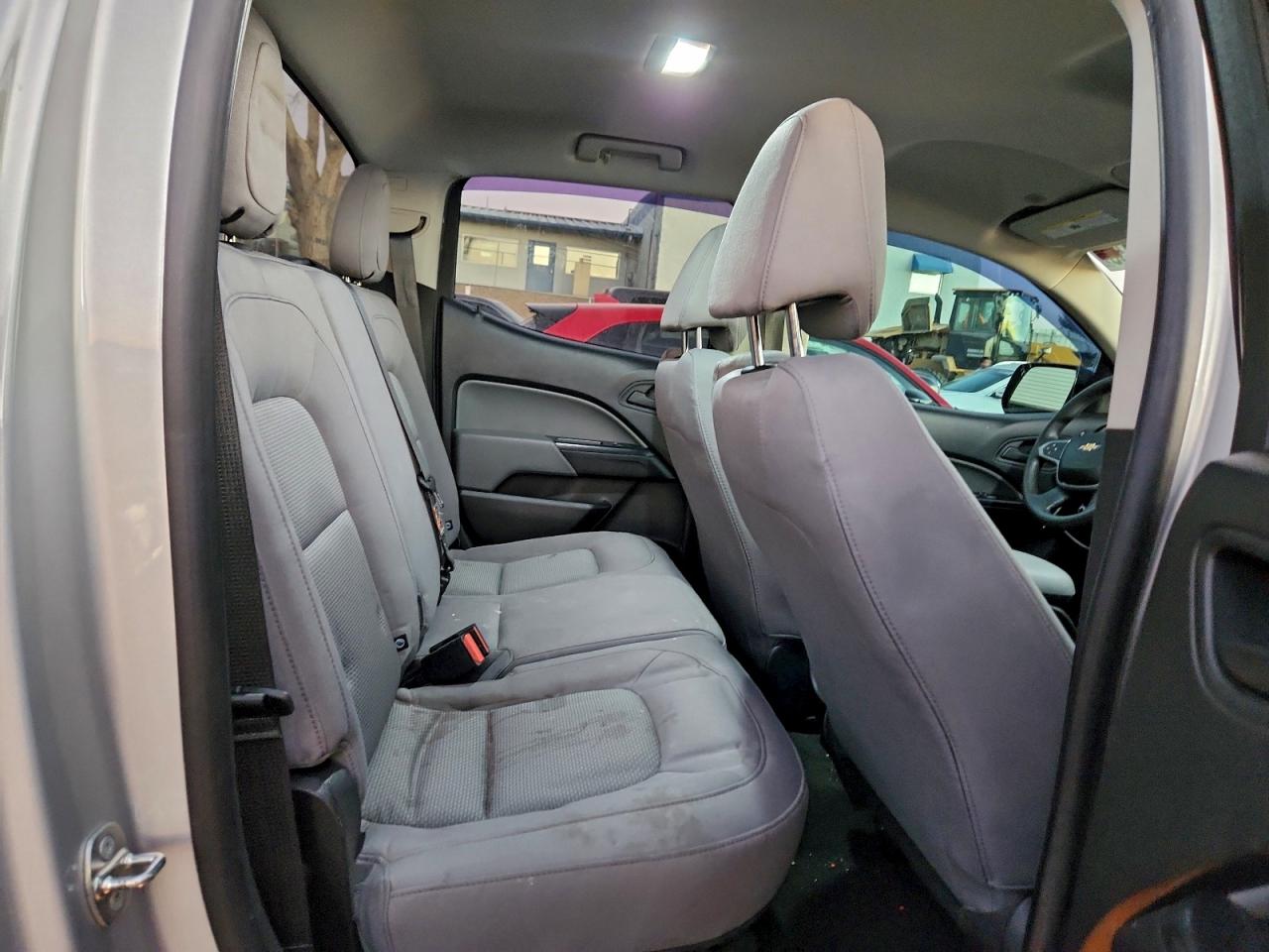 2018 CHEVROLET COLORADO photo 10