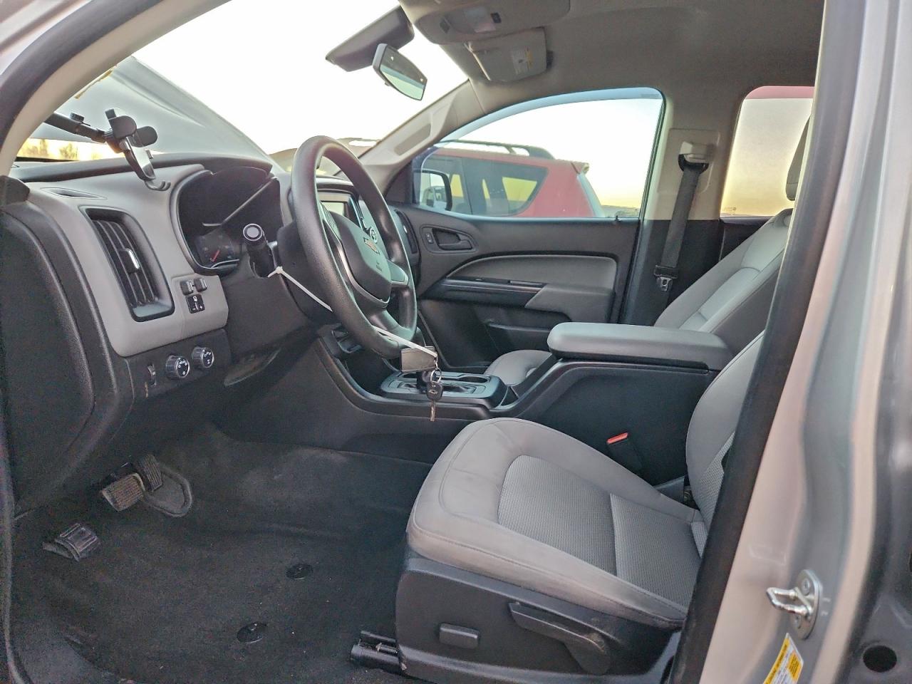 2018 CHEVROLET COLORADO photo 7