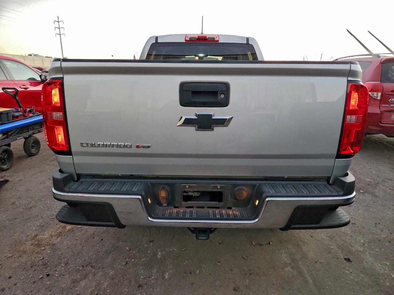 2018 CHEVROLET COLORADO photo 6
