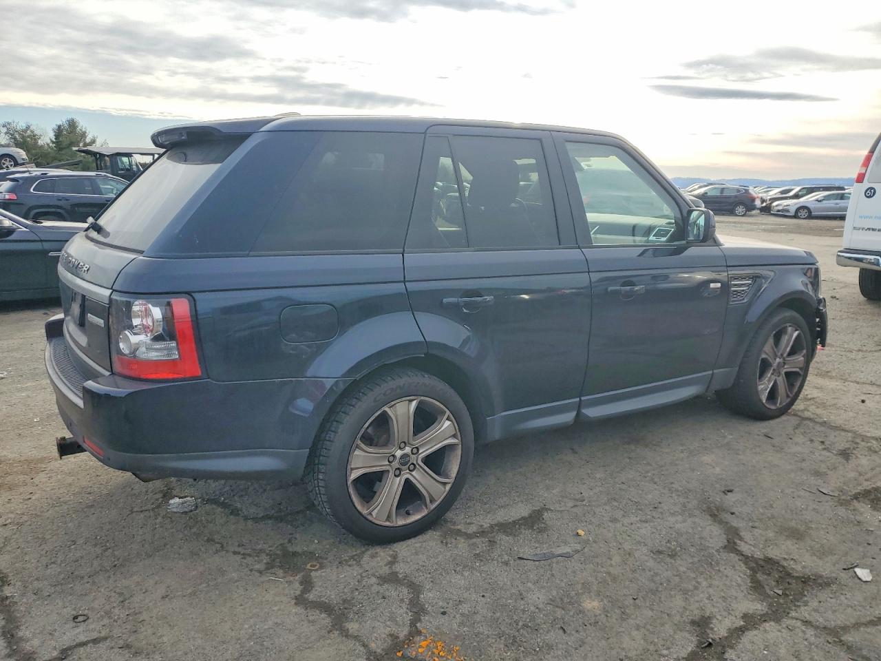 2012 LAND ROVER RANGE ROVER SPORT HSE LUXURY photo 3