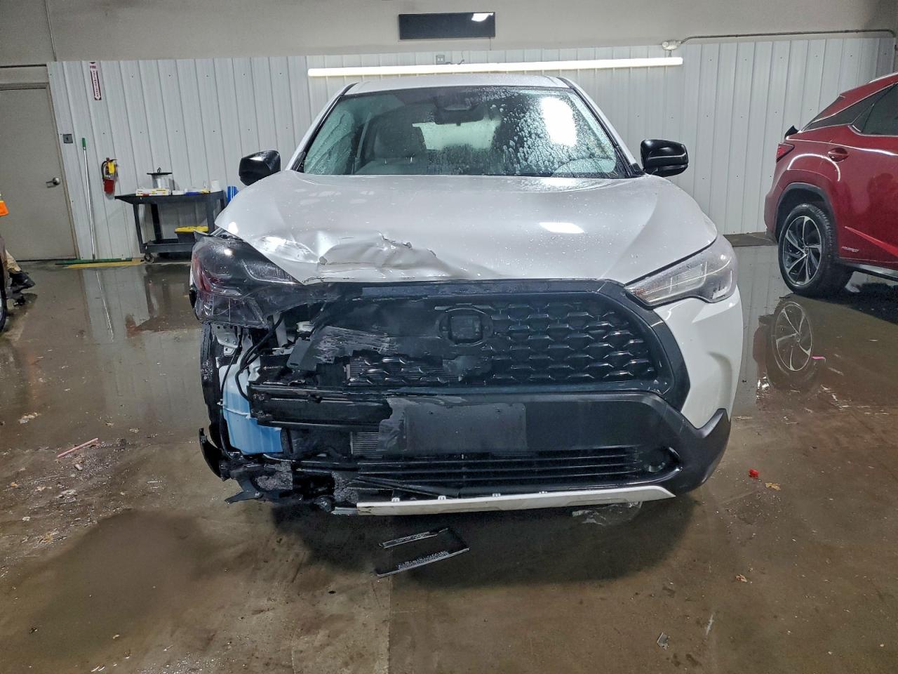 2023 TOYOTA COROLLA CROSS L photo 5