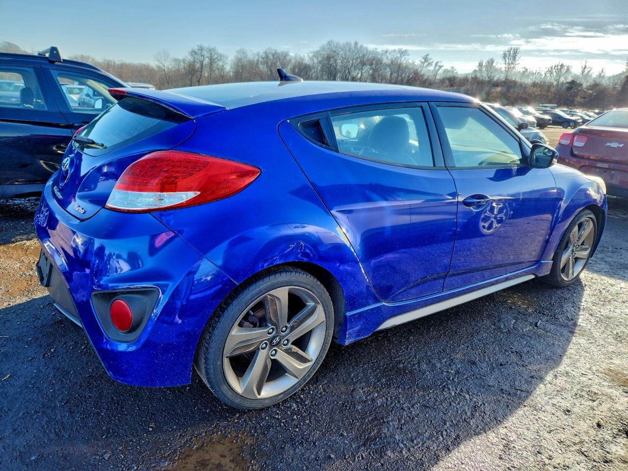 2013 HYUNDAI VELOSTER photo 3