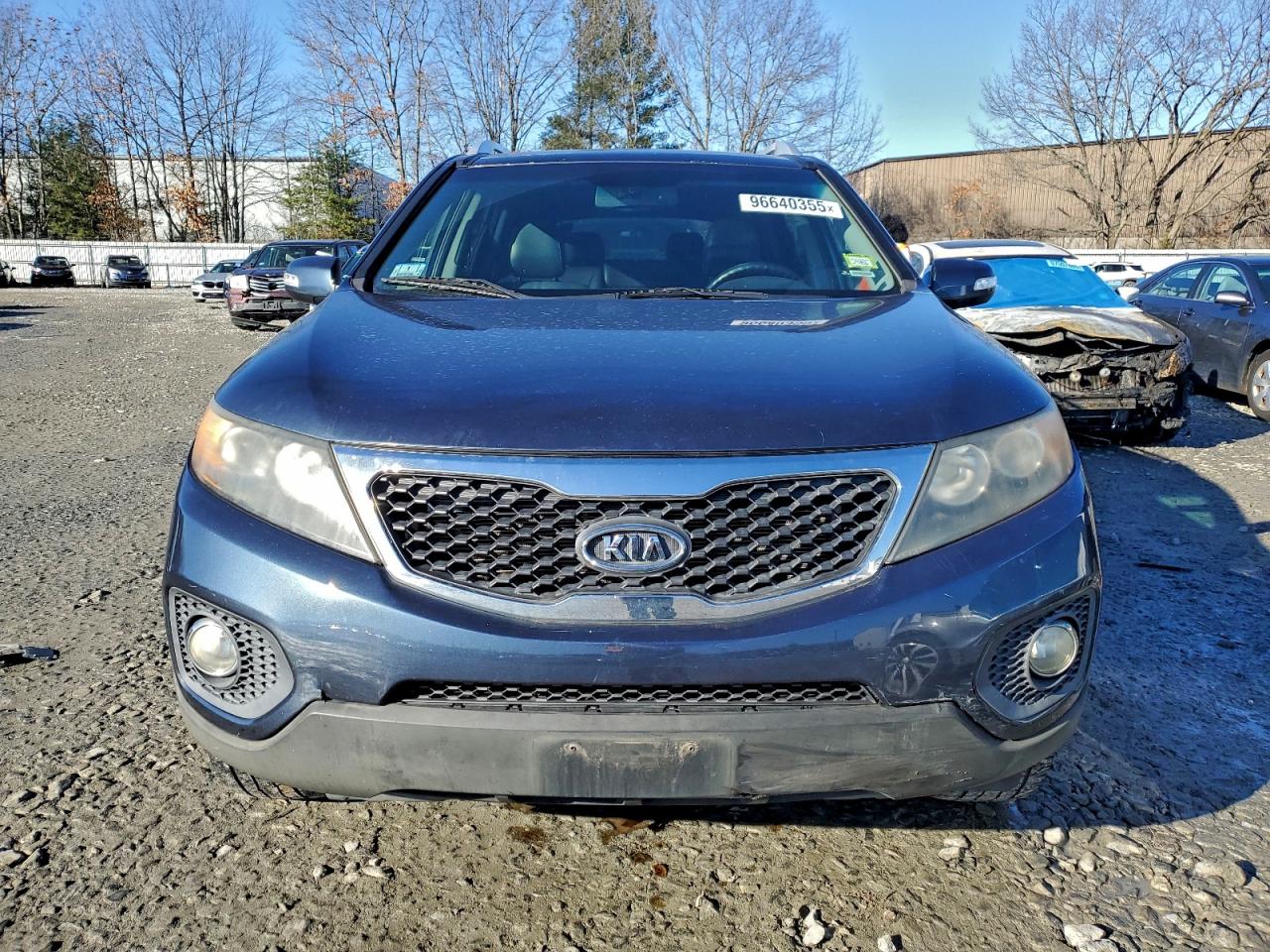 2011 KIA SORENTO EX photo 5