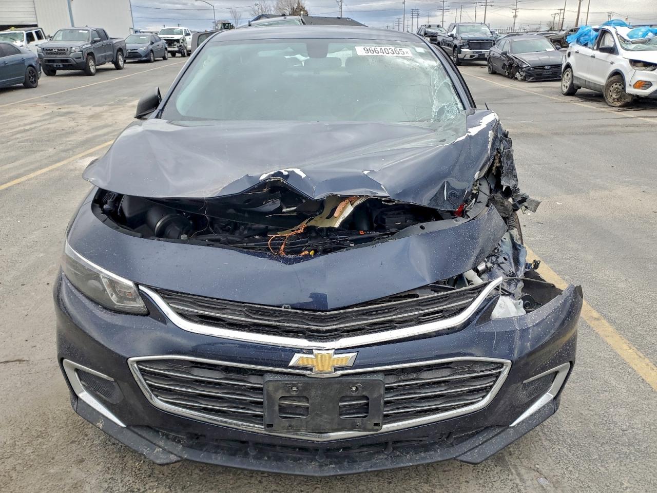 2018 CHEVROLET MALIBU LS photo 5