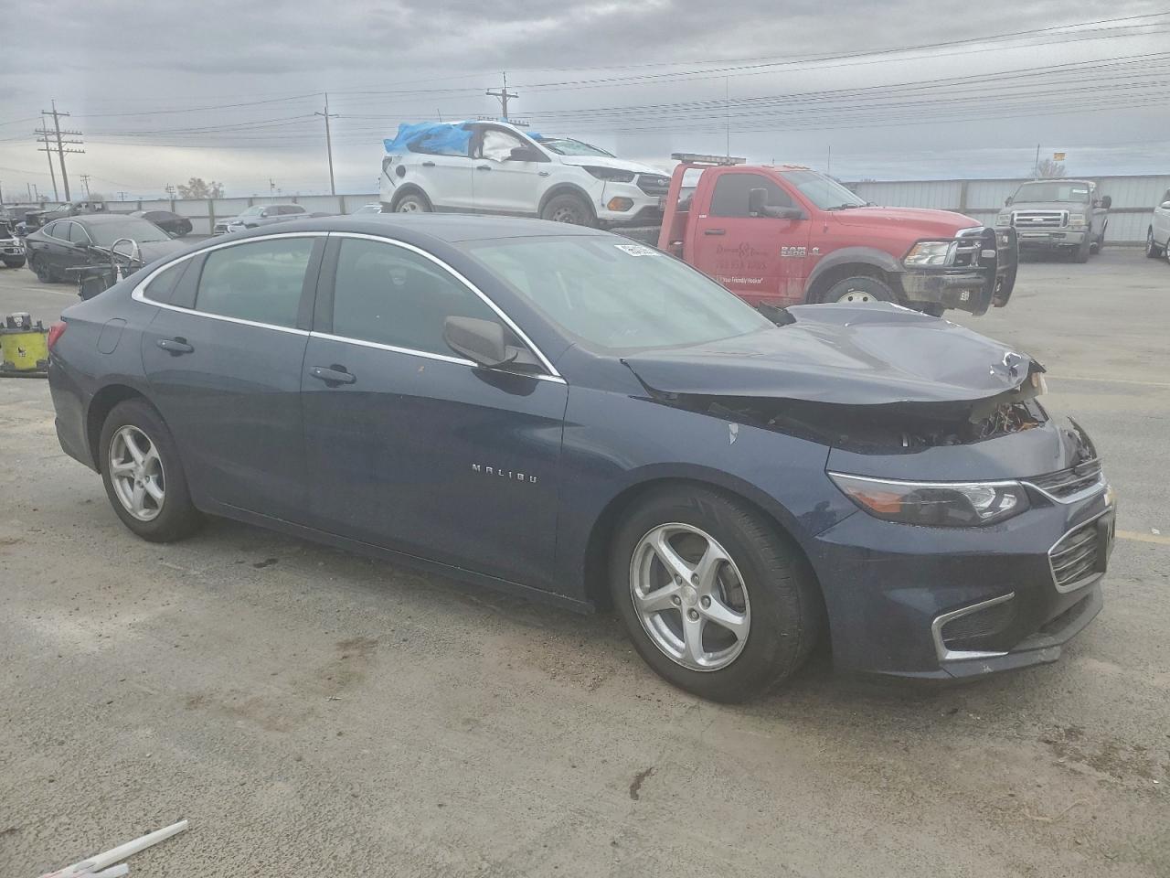 2018 CHEVROLET MALIBU LS photo 4