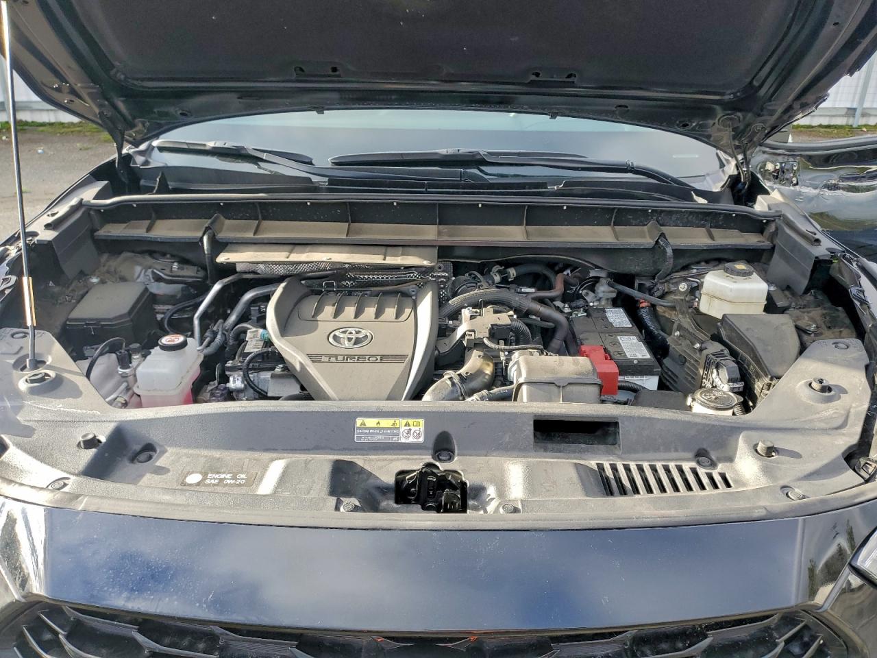 2024 TOYOTA HIGHLANDER LE photo 12