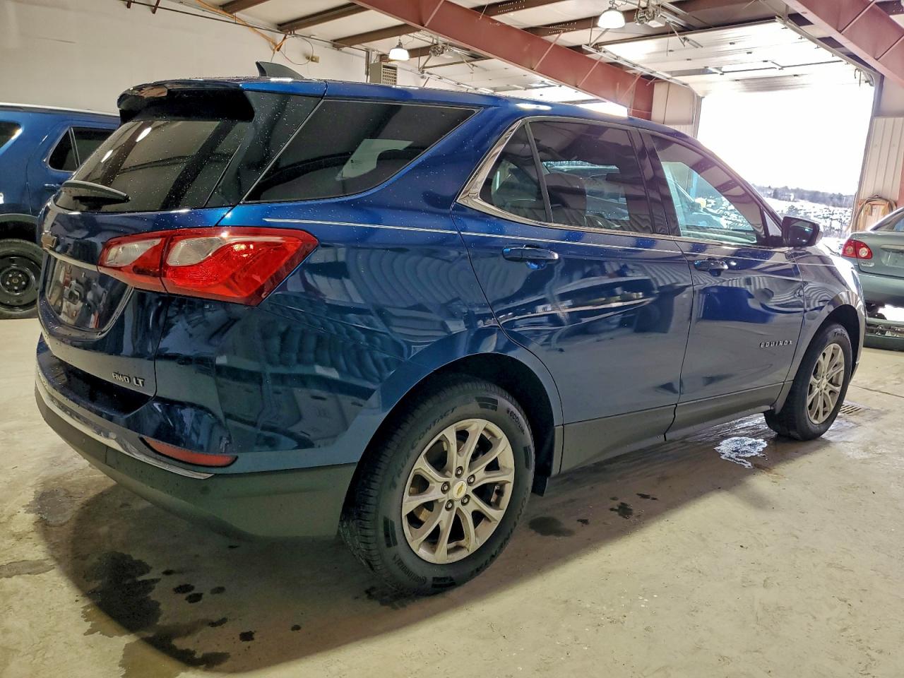 2020 CHEVROLET EQUINOX LT photo 3