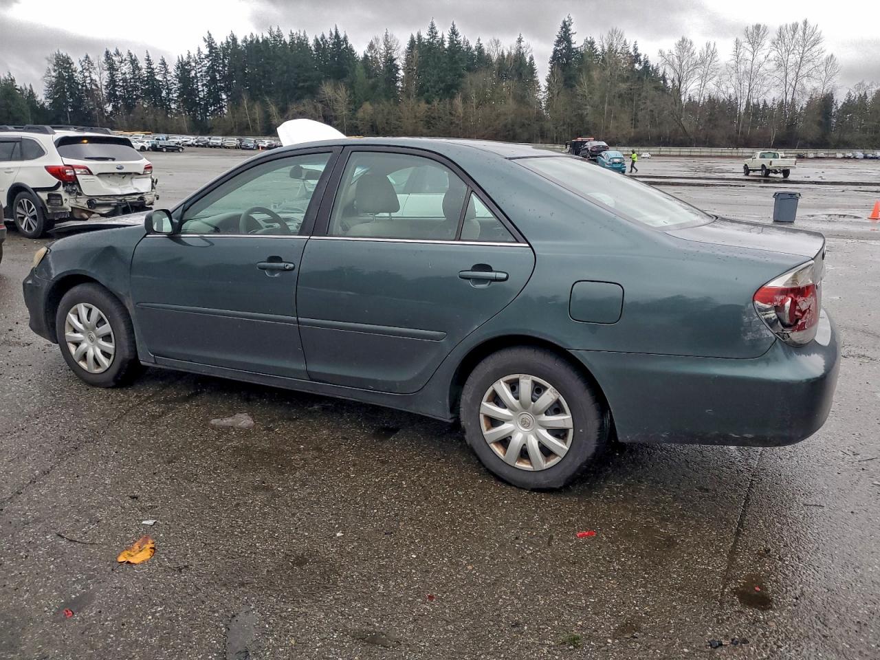 2006 TOYOTA CAMRY LE photo 2