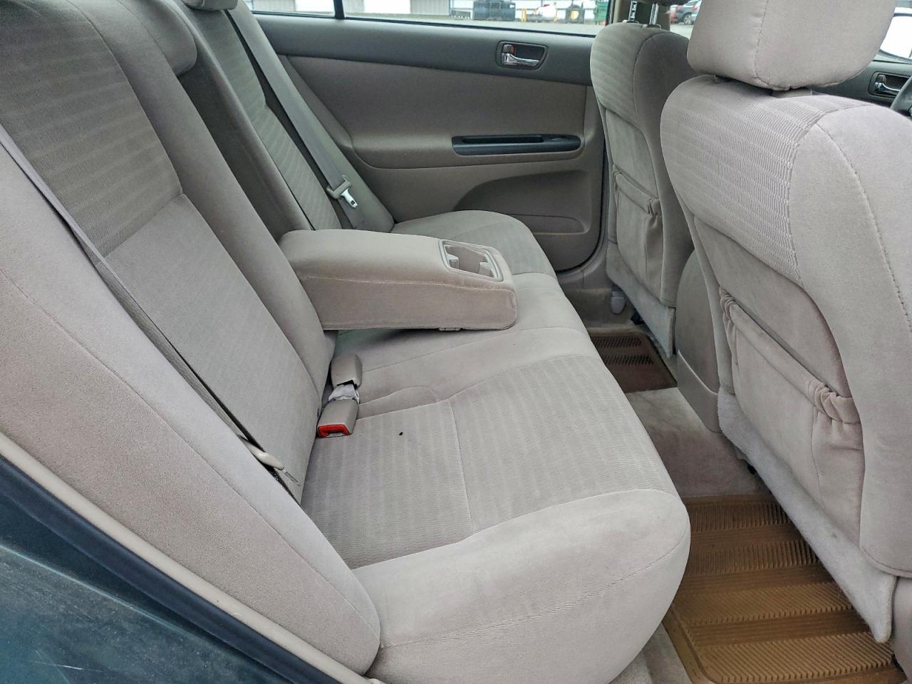 2006 TOYOTA CAMRY LE photo 10
