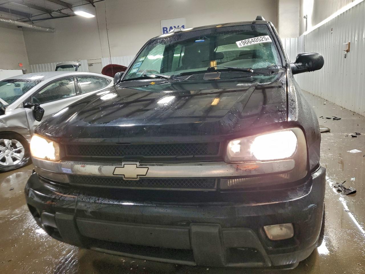 2003 CHEVROLET TRAILBLAZER EXT photo 9