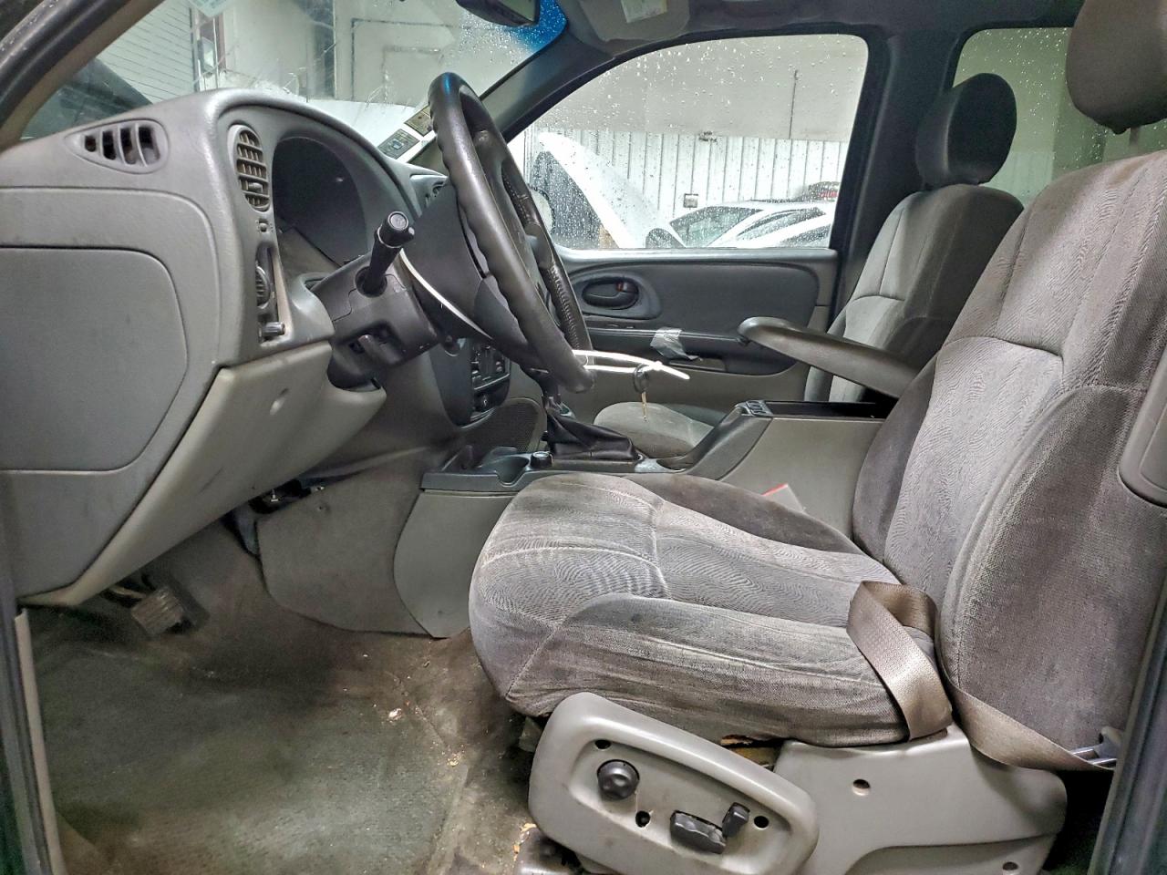 2003 CHEVROLET TRAILBLAZER EXT photo 13