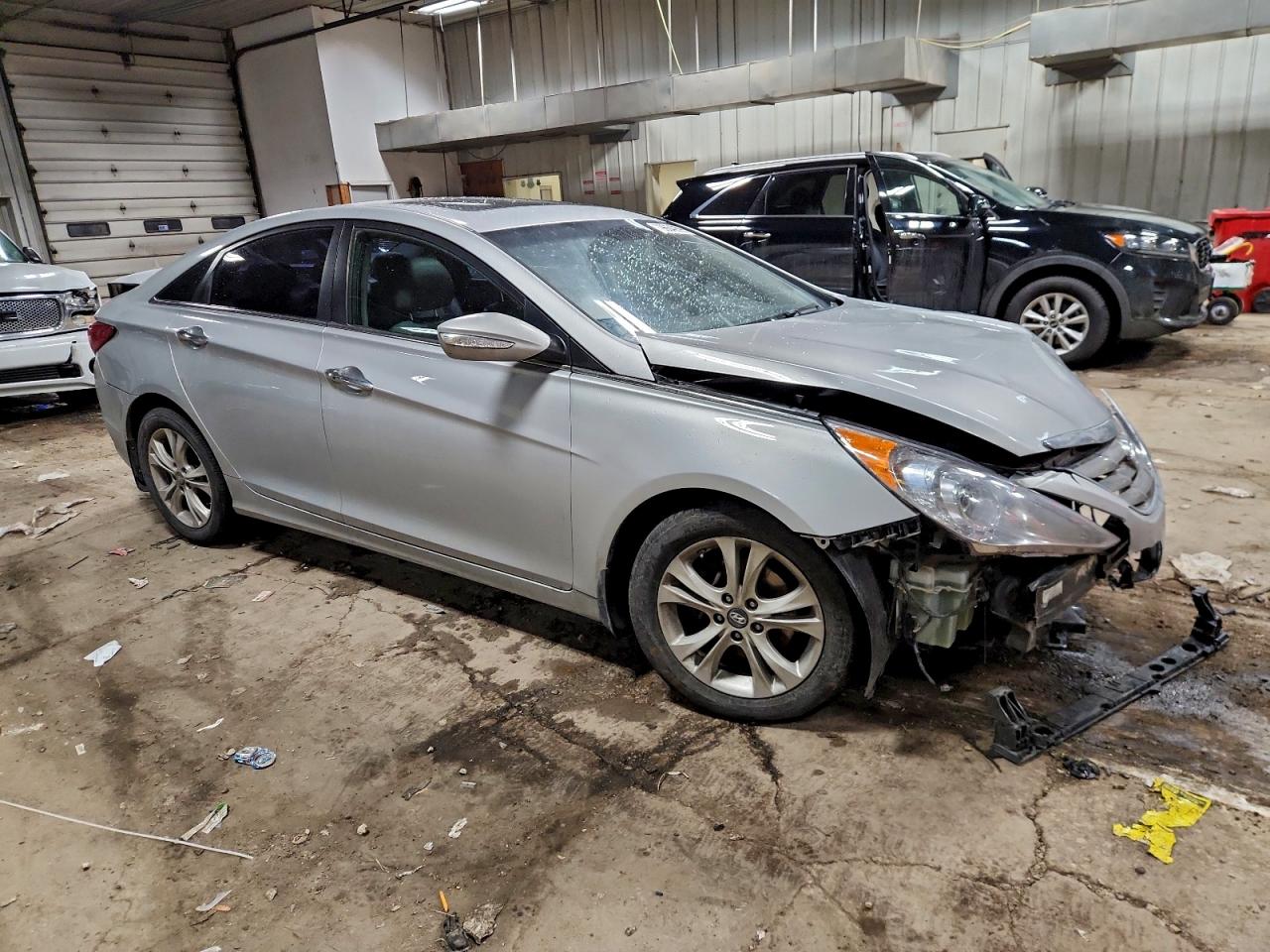 2011 HYUNDAI SONATA SE photo 4