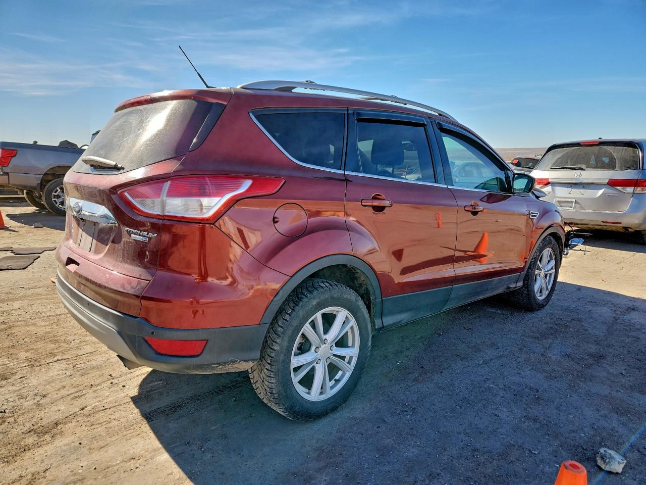 2015 FORD ESCAPE TITANIUM photo 3