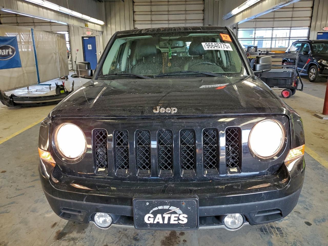 2017 JEEP PATRIOT LATITUDE photo 5