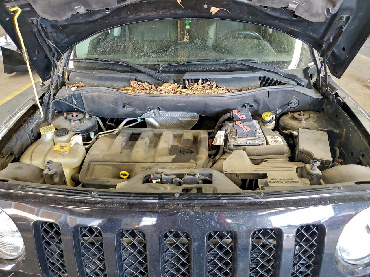 2017 JEEP PATRIOT LATITUDE photo 12