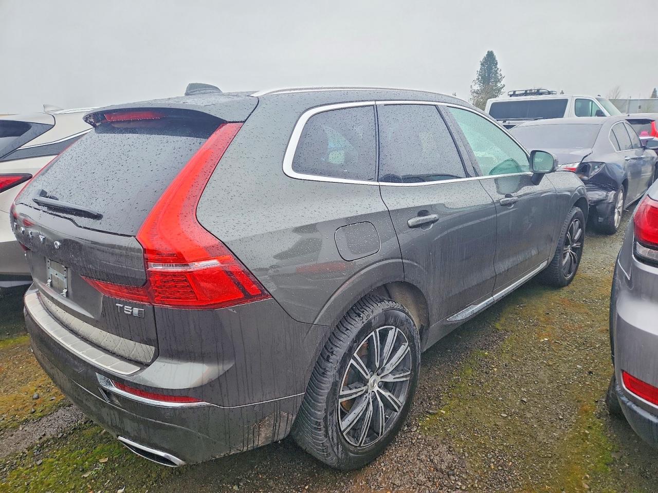 2020 VOLVO XC60 T5 INSCRIPTION photo 3