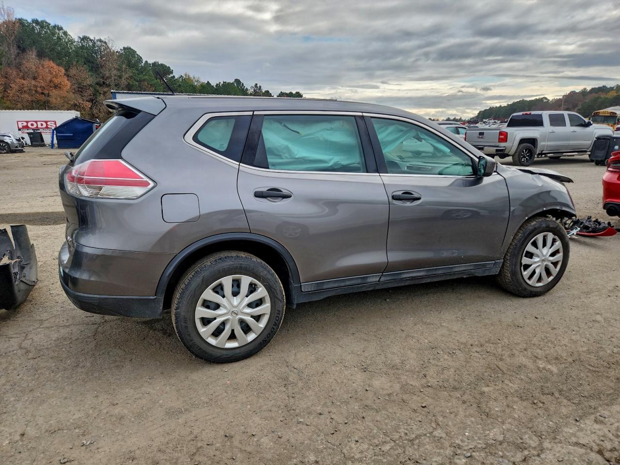 2016 NISSAN ROGUE S photo 3