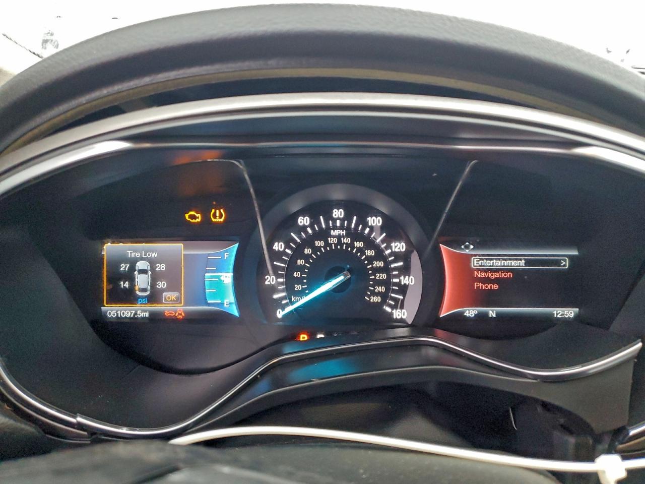 2017 FORD FUSION SE photo 9