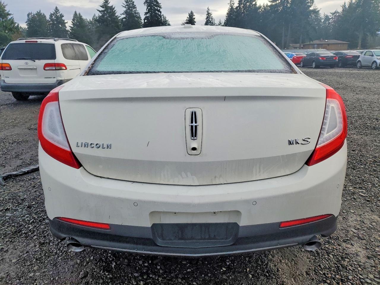 2013 LINCOLN MKS photo 6