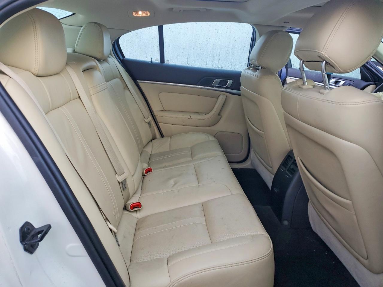 2013 LINCOLN MKS photo 10