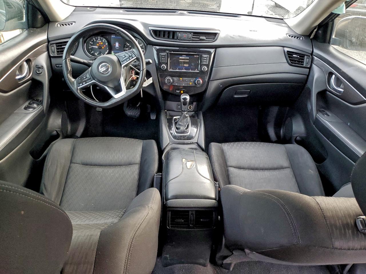 2019 NISSAN ROGUE S photo 8
