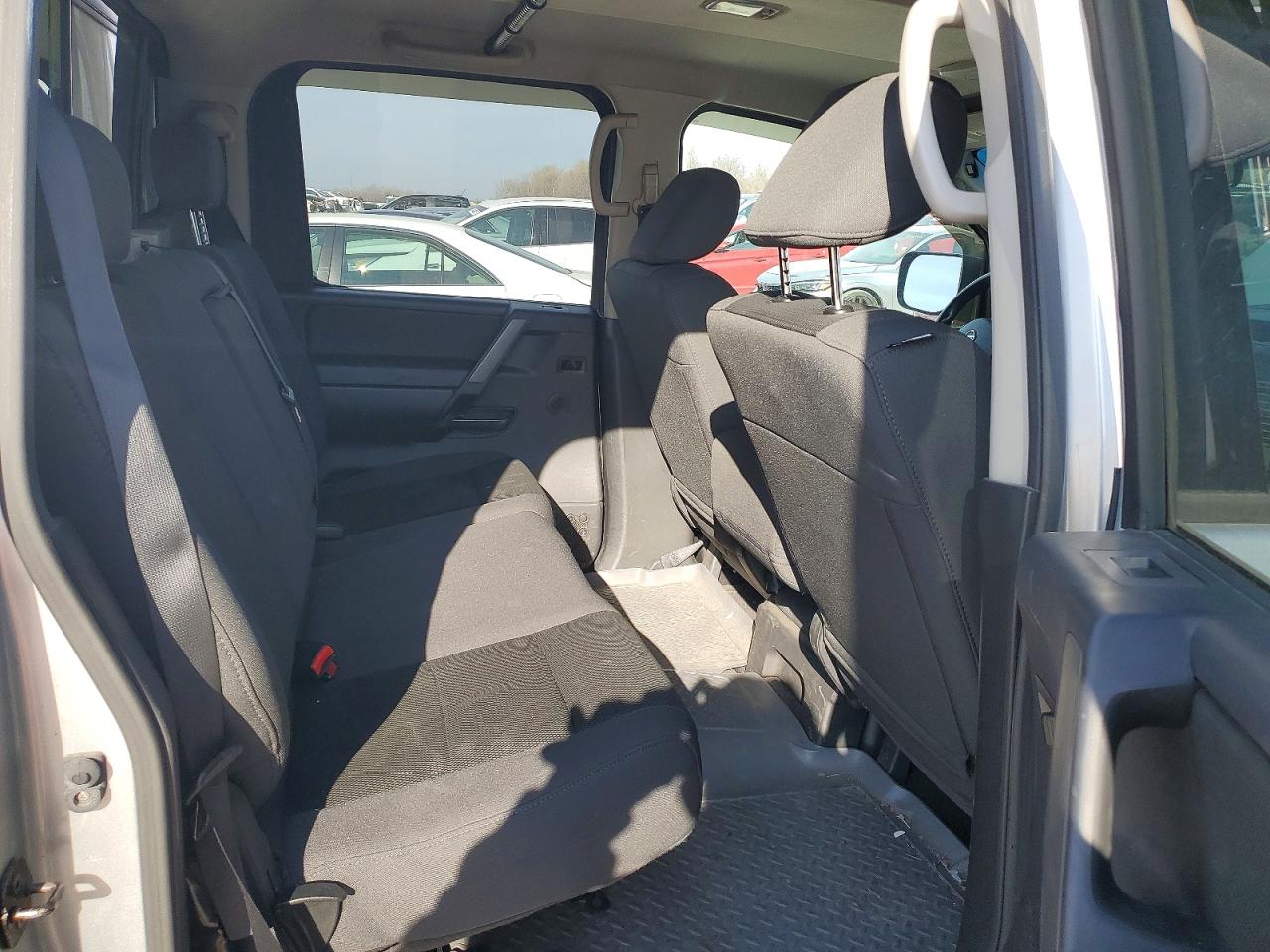 2011 NISSAN TITAN S photo 10