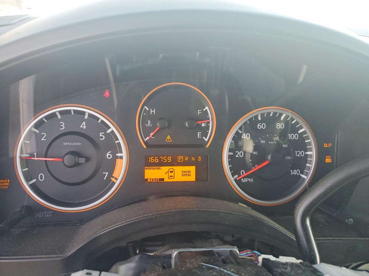 2011 NISSAN TITAN S photo 9