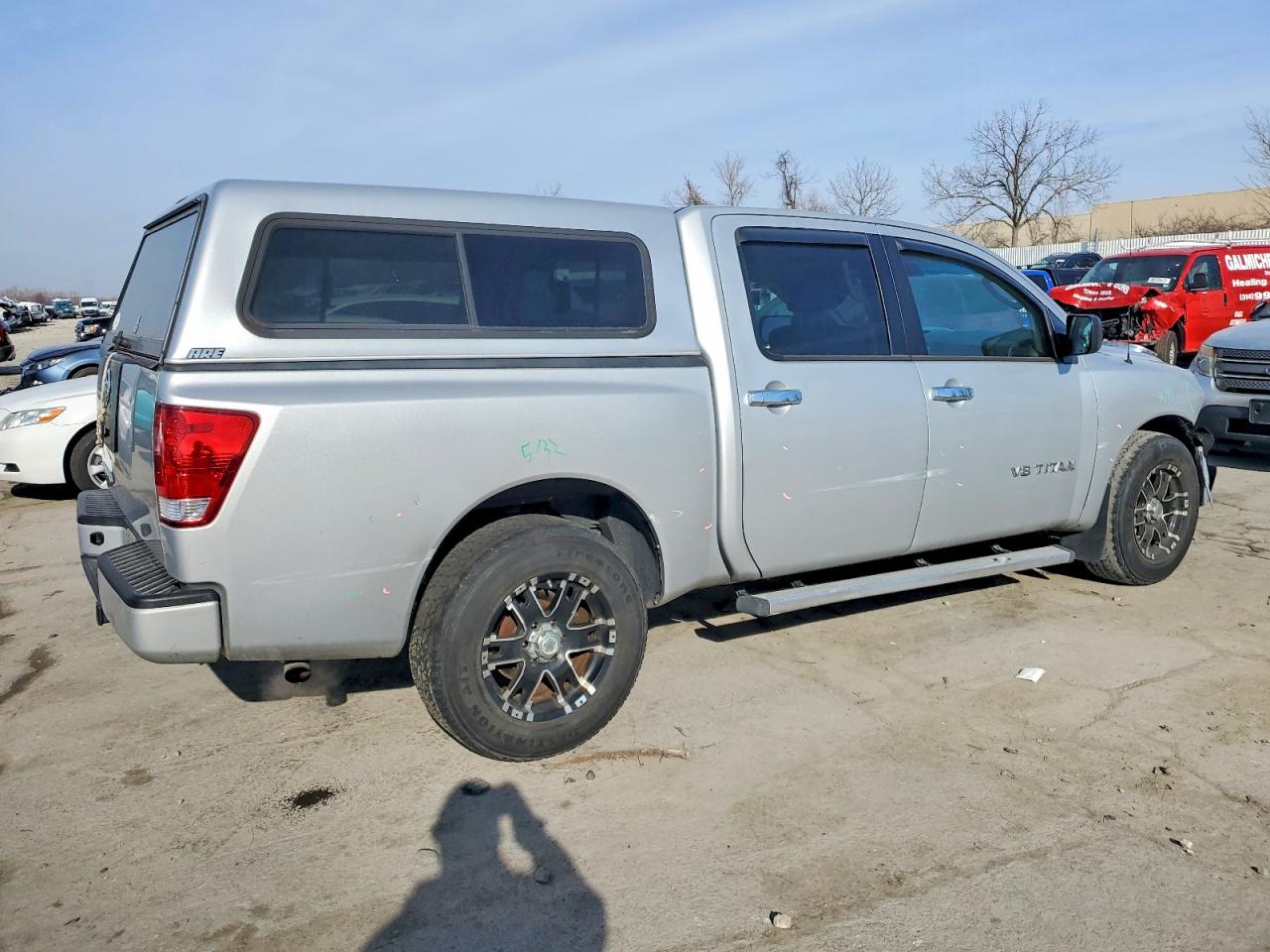 2011 NISSAN TITAN S photo 3